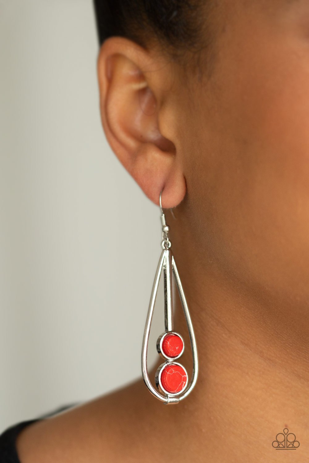 Natural Nova - red - Paparazzi earrings
