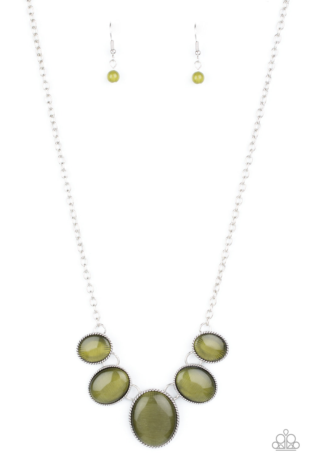 One Can Only GLEAM - green - Paparazzi necklace