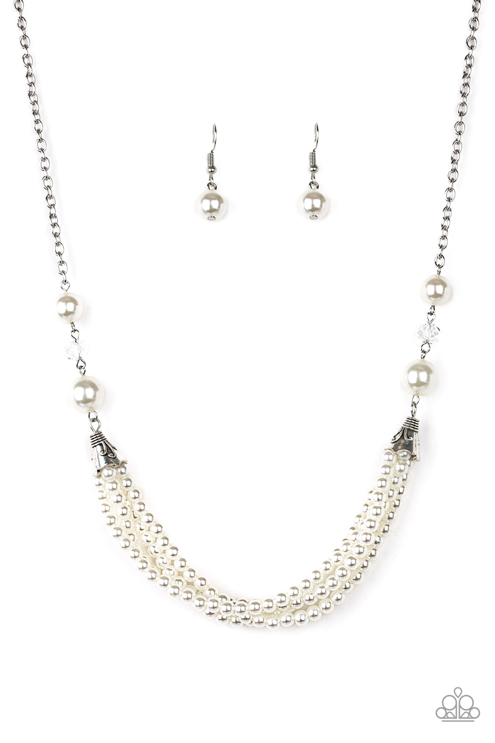 One WOMAN Show - white - Paparazzi necklace