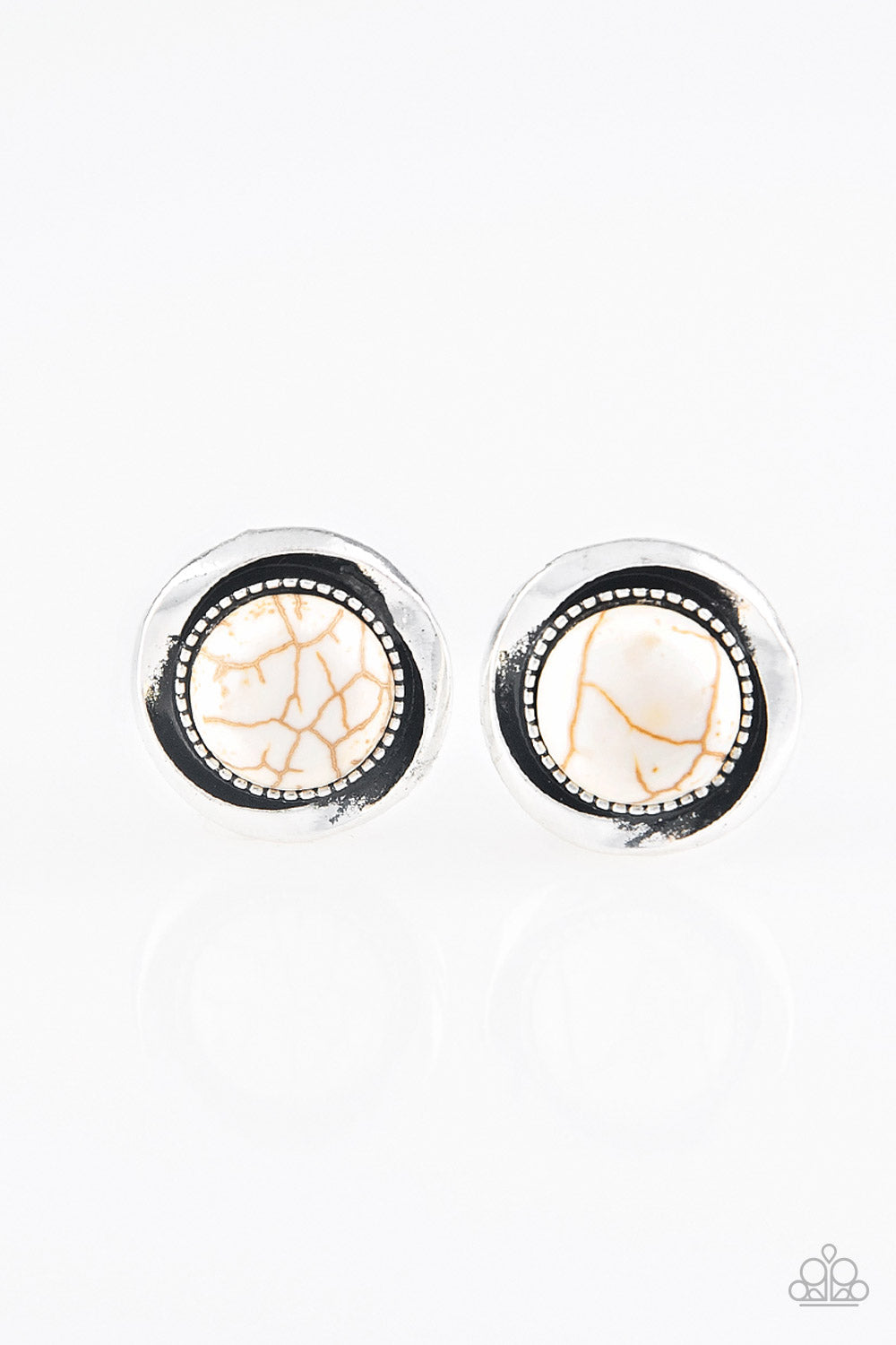 Out of this Galaxy - white - Paparazzi earrings