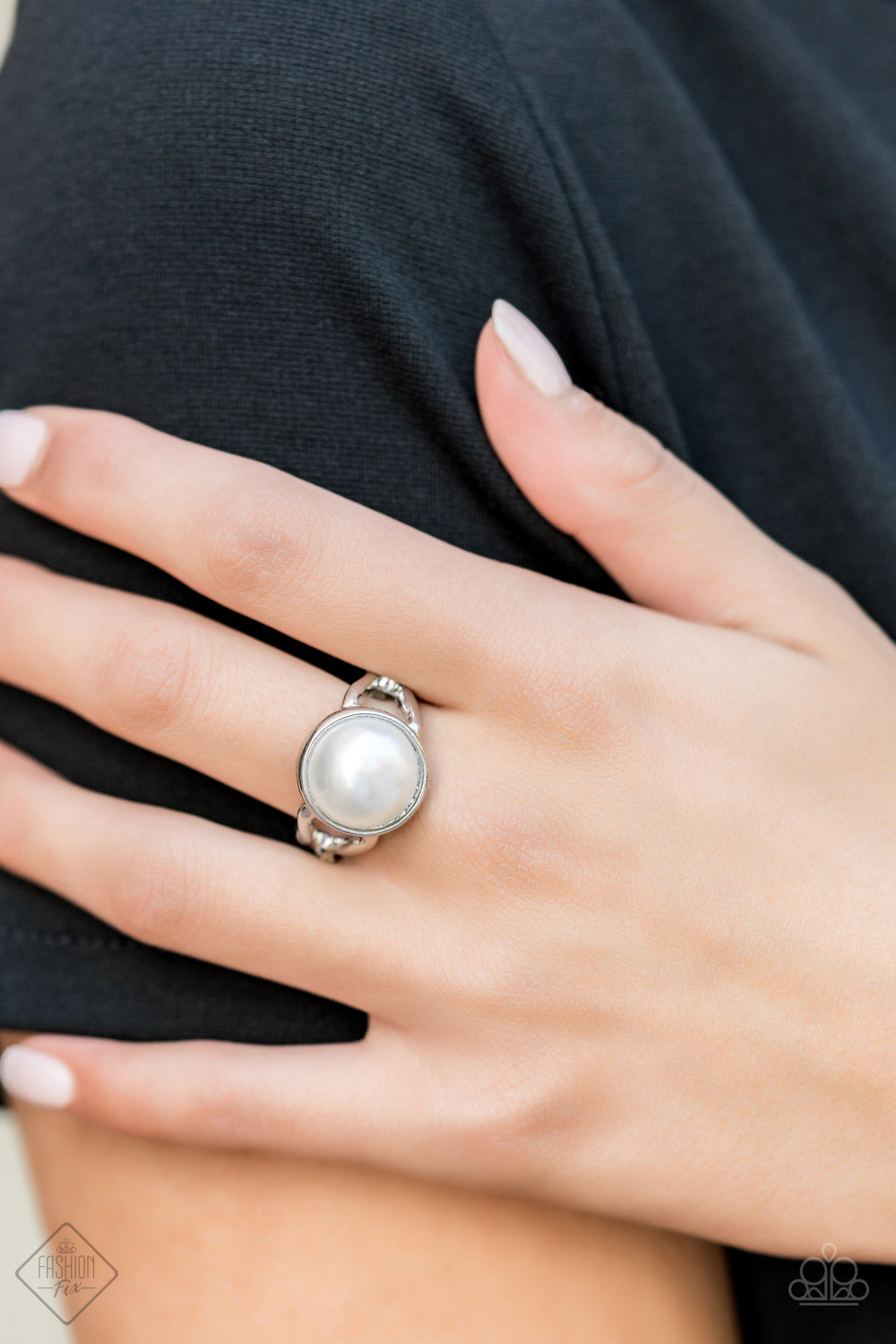 Pearl Power House - white - Paparazzi ring