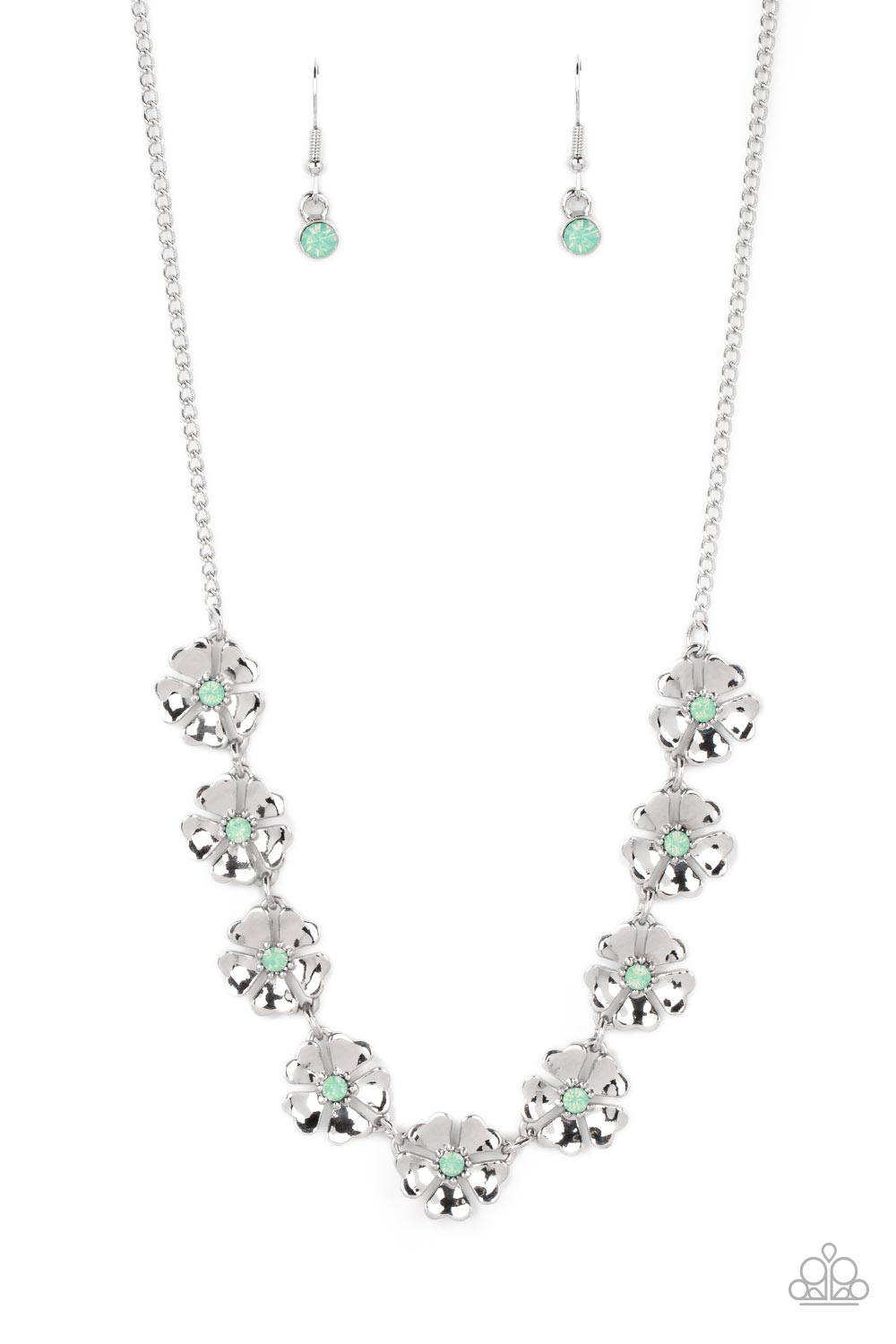 Petunia Palace - green - Paparazzi necklace
