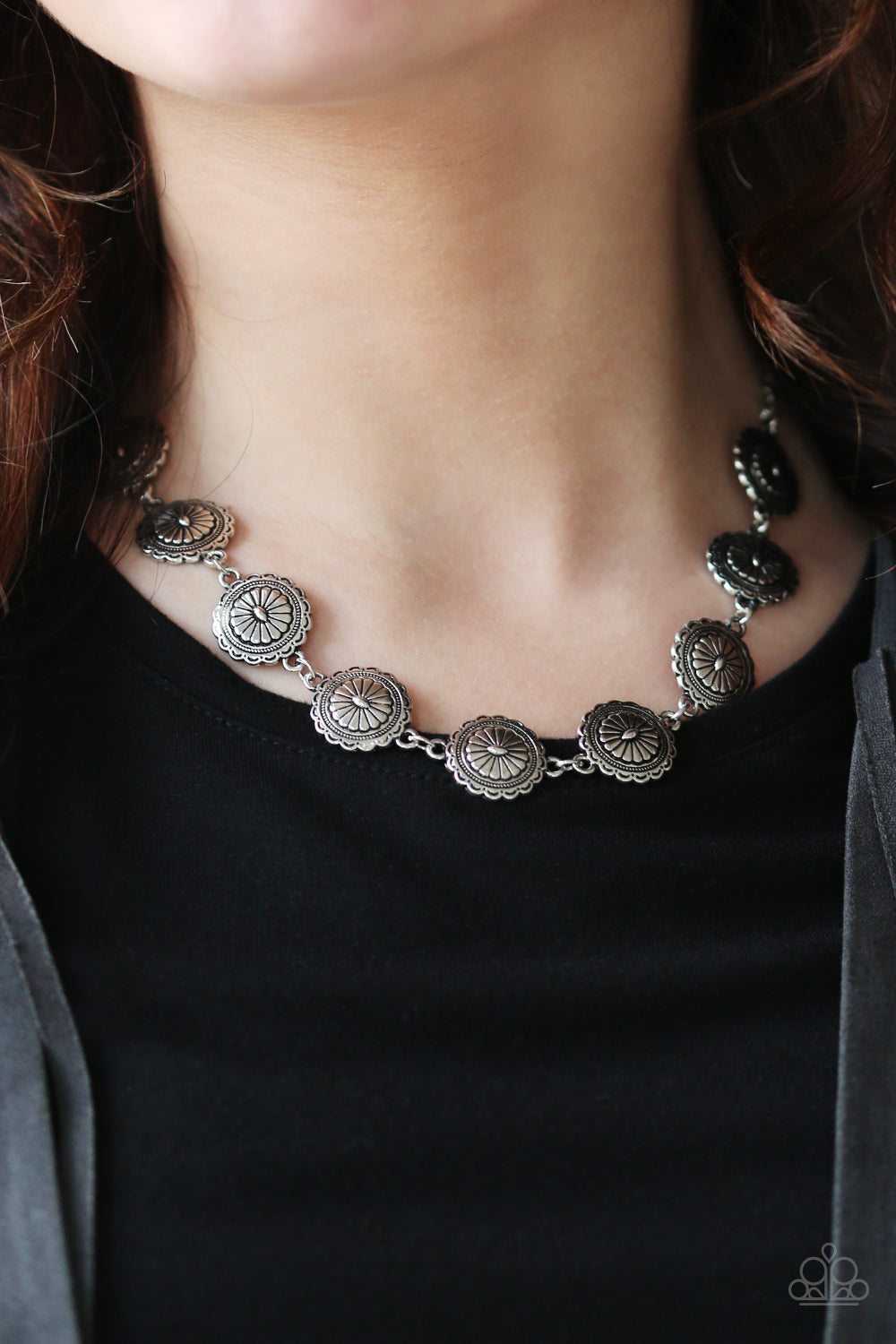 Pleasantly Prairie - silver - Paparazzi necklace