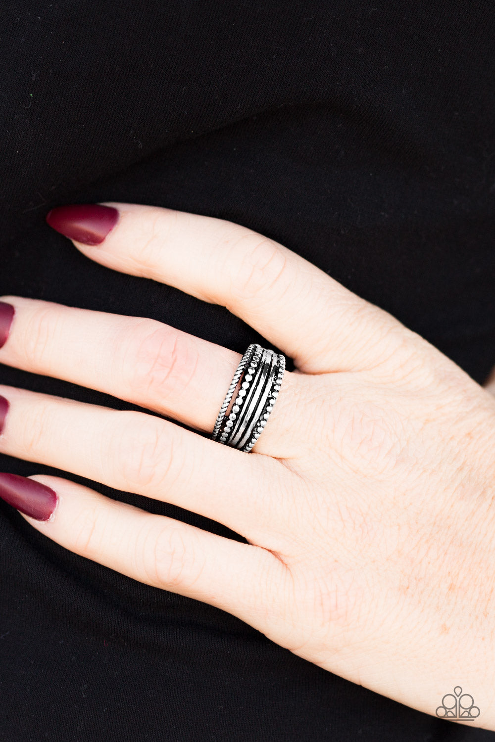 Professional GLEAMER - silver - Paparazzi ring