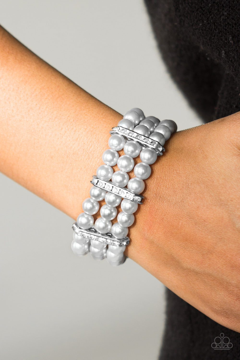 Put On Your GLAM Face - silver - Paparazzi bracelet