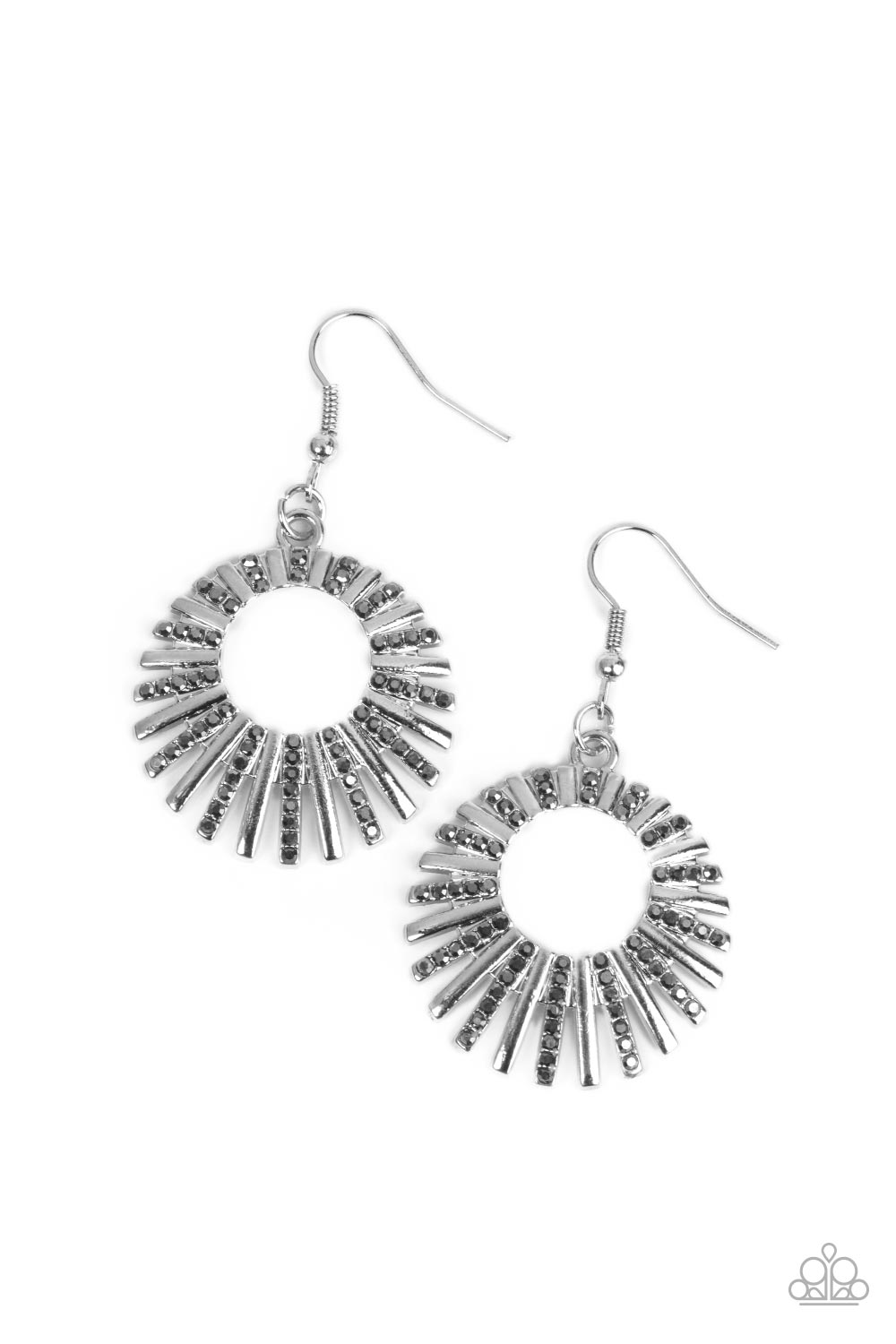 Rebel Resplendence - silver - Paparazzi earrings