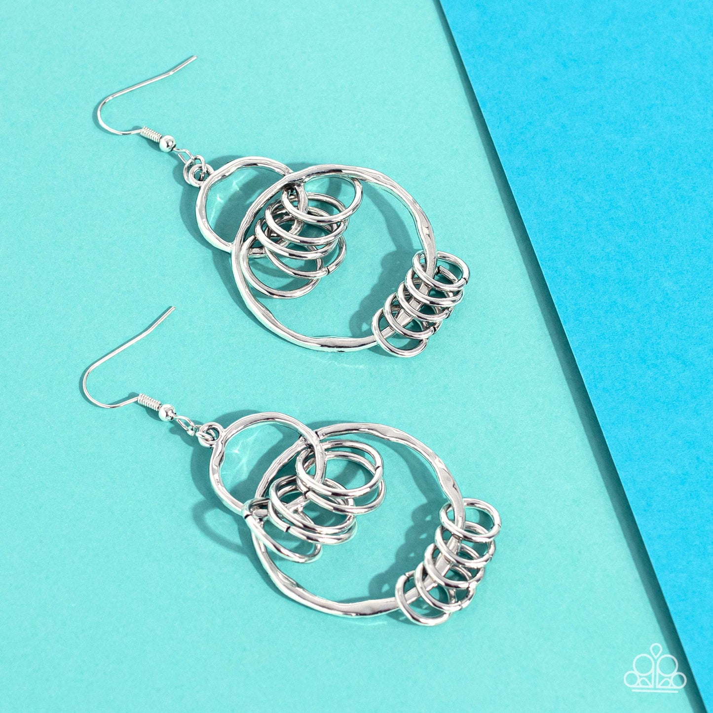 Rebel Ringer - silver - Paparazzi earrings