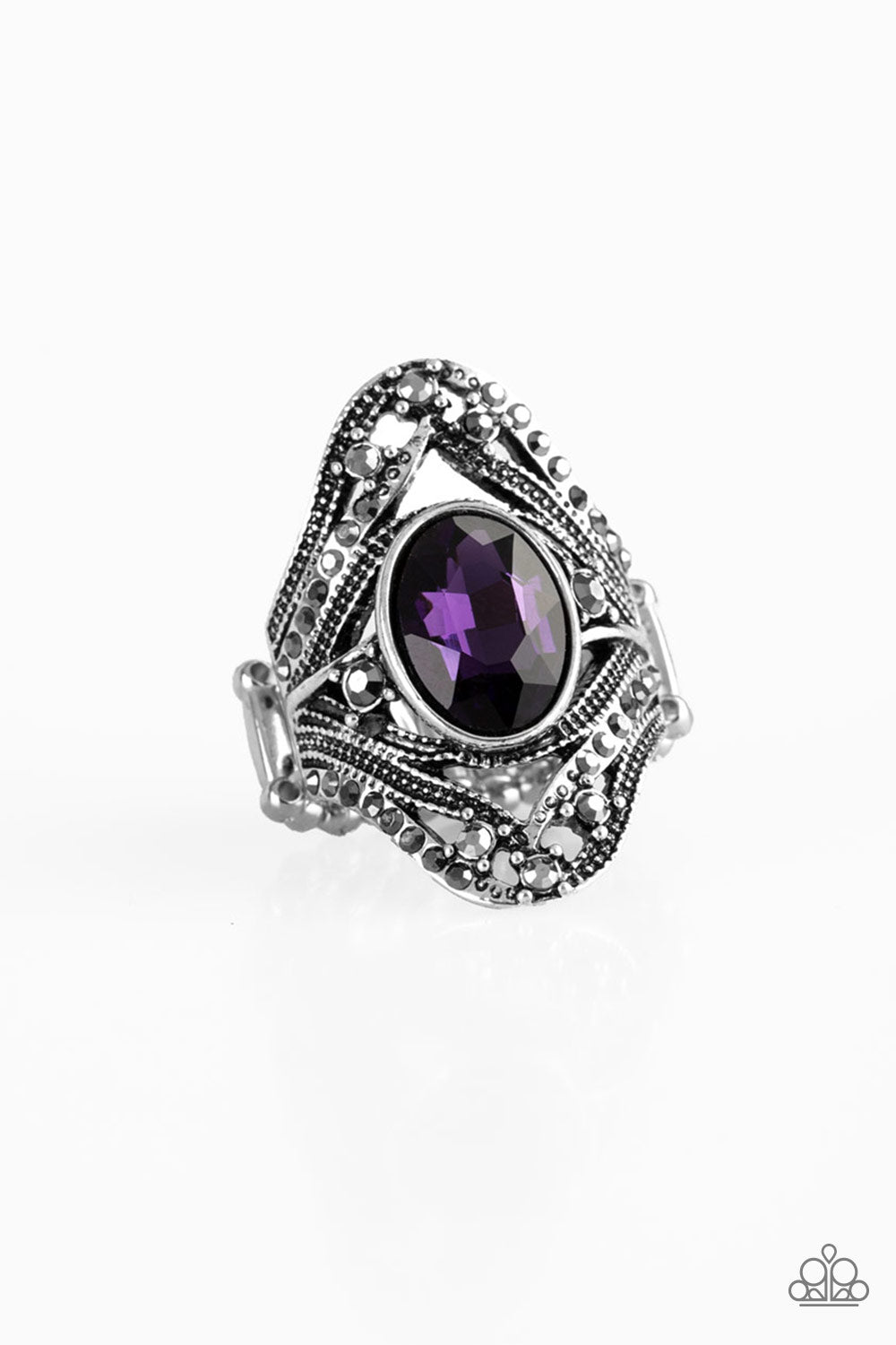 Red Carpet Rebel - purple - Paparazzi ring
