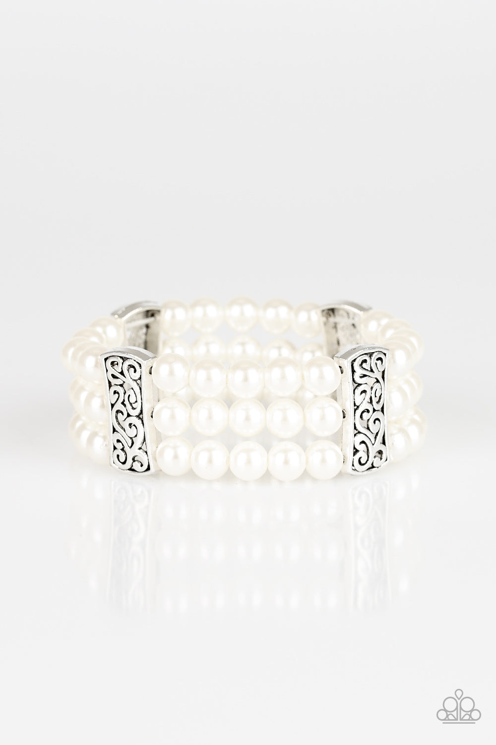 Ritzy Ritz - white - Paparazzi bracelet