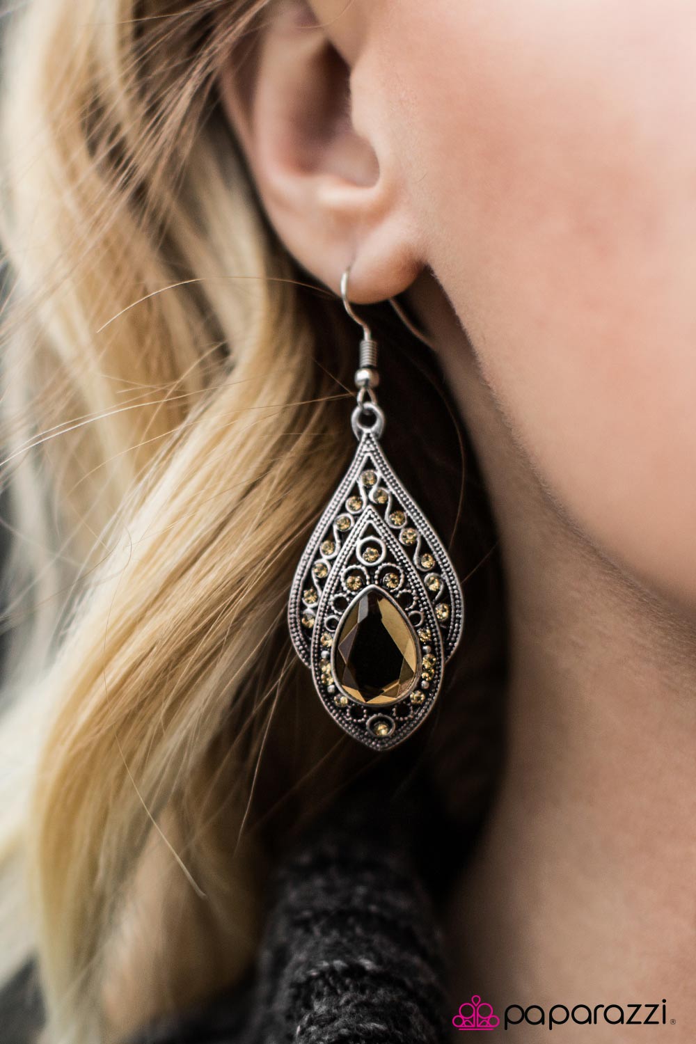 Roaring Twenties - Paparazzi earrings