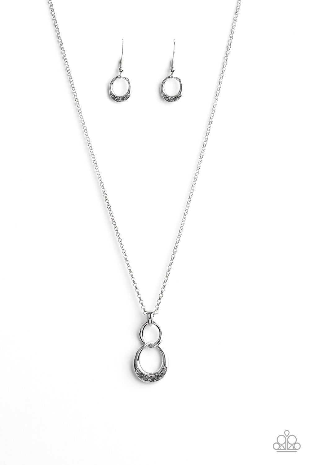 Rockefeller Royal - silver - Paparazzi necklace