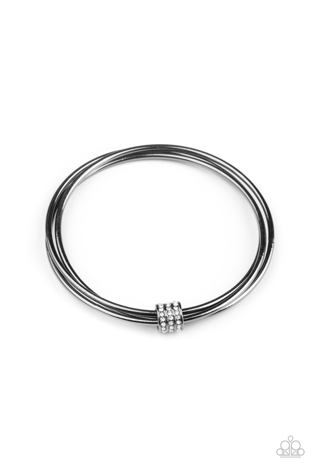 Roll Out The Rhinestones - black - Paparazzi bracelet