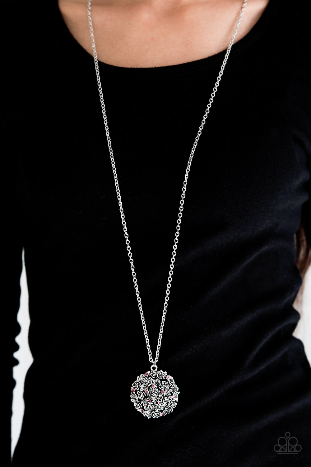 Royal in Roses - pink - Paparazzi necklace