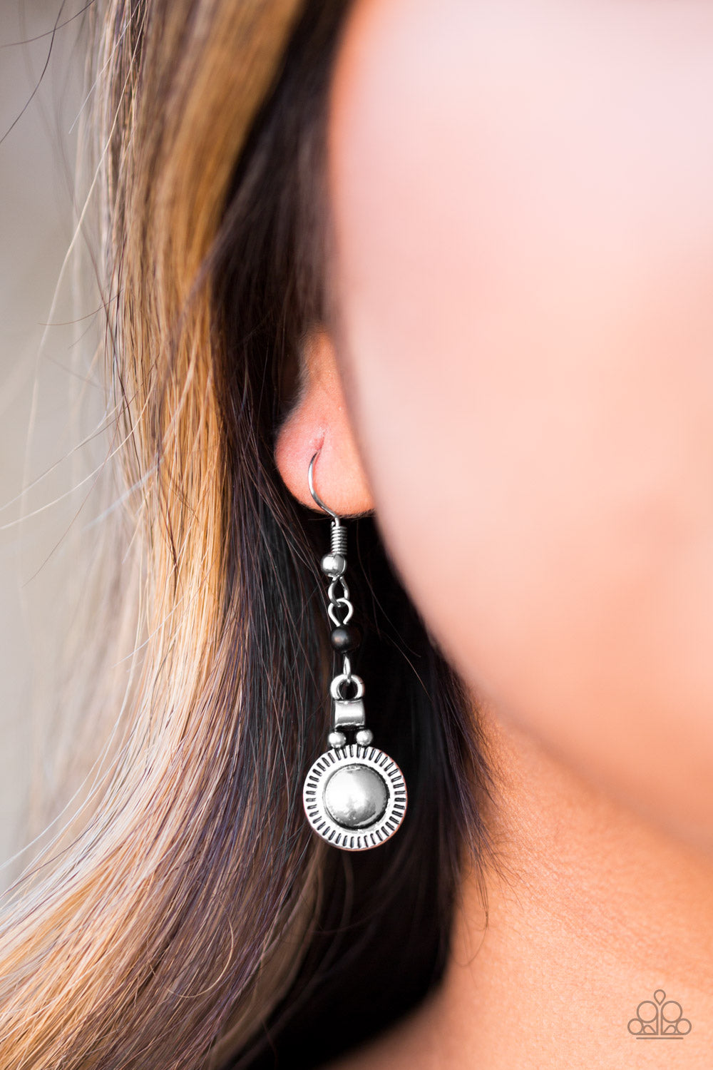 Santa Fe Sunrise - black - Paparazzi earrings