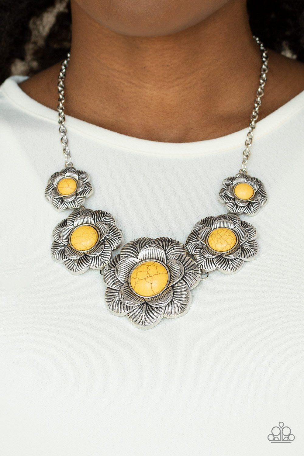 Santa Fe Hills-yellow-Paparazzi necklace