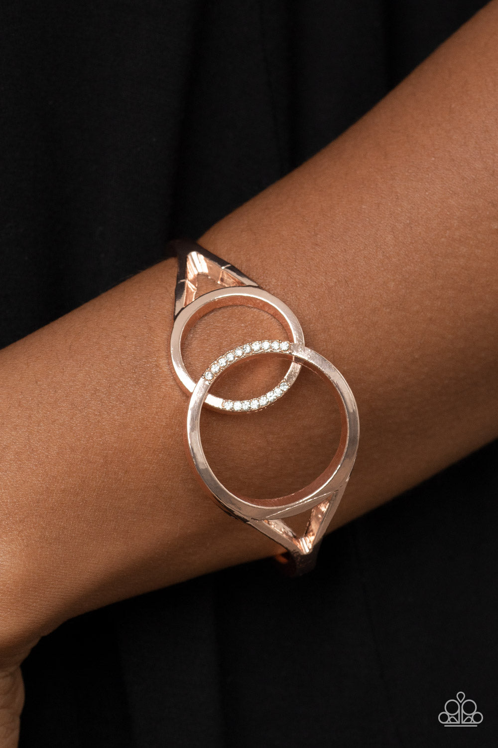Scope of Expertise - Rose Gold - Paparazzi Bracelet Scope of Expertise - Rose Gold - Paparazzi Bracelet