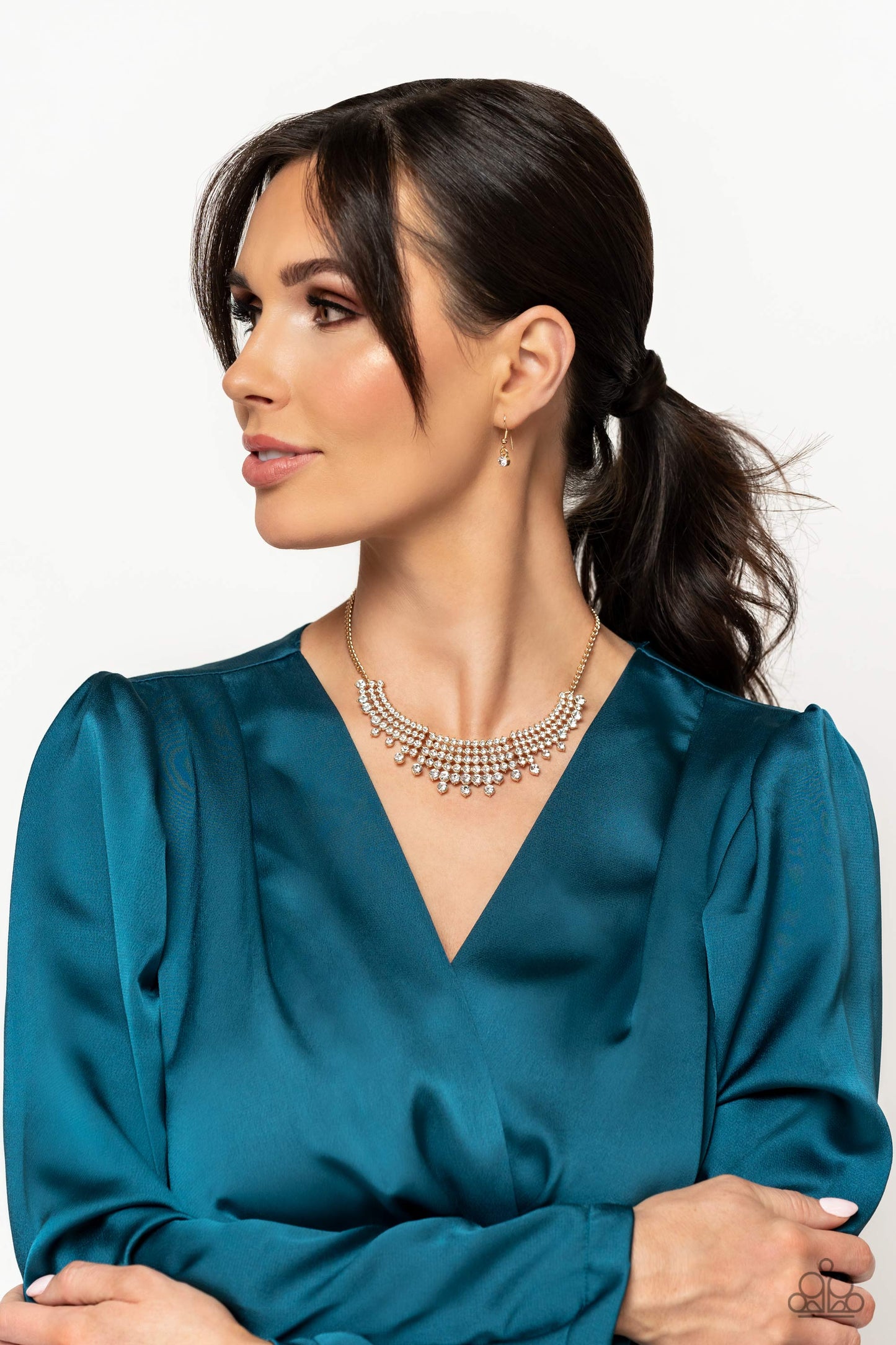 Shimmering Song - gold - Paparazzi necklace