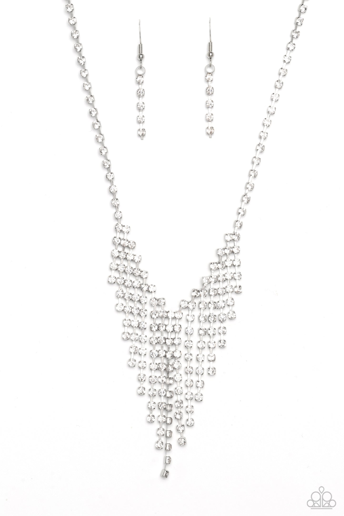 SHIMMER of Stars - white - Paparazzi necklace