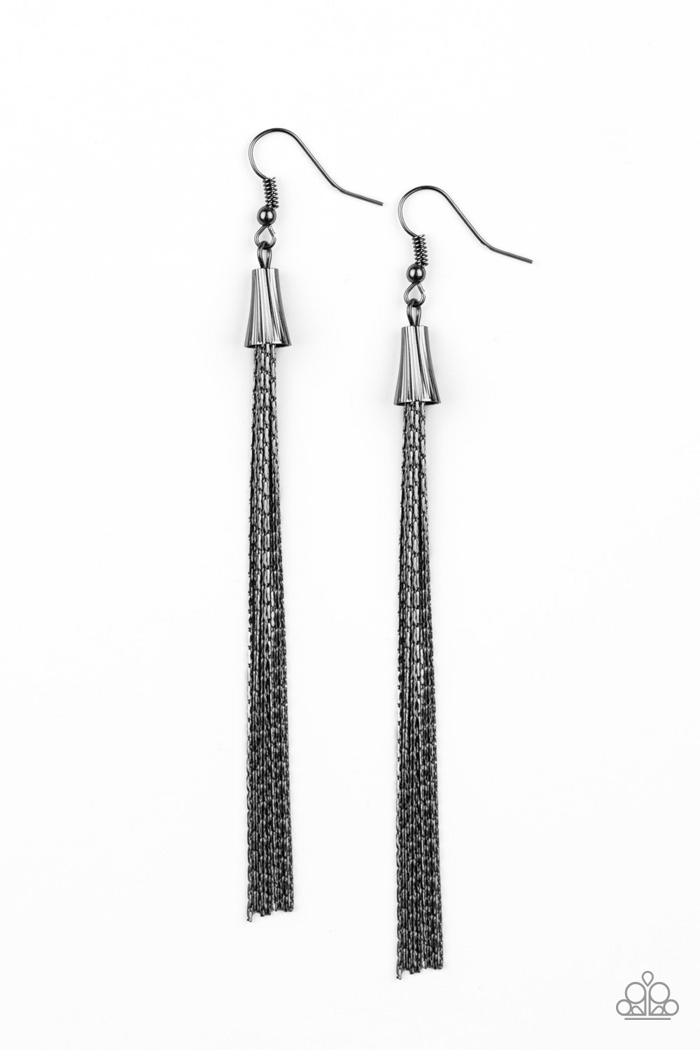 Shimmery Streamers - black - Paparazzi earrings