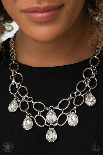 Show-Stopping Shimmer - white - Paparazzi necklace