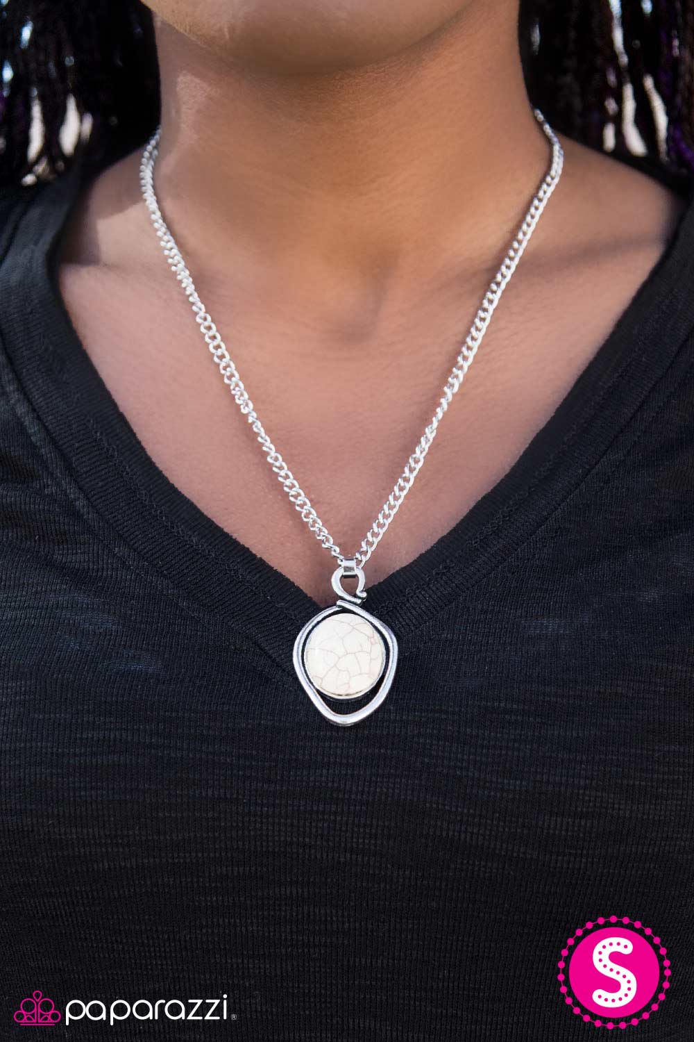 Skipping Stones - White - Paparazzi necklace