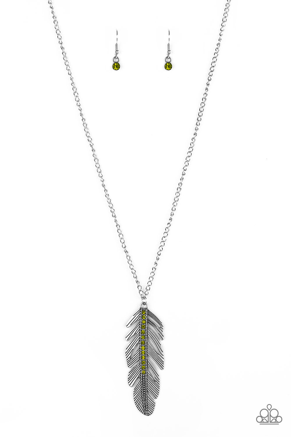 Sky Quest - green - Paparazzi necklace