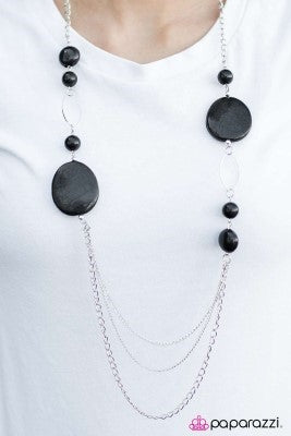 Smooth Sailing - black - Paparazzi necklace