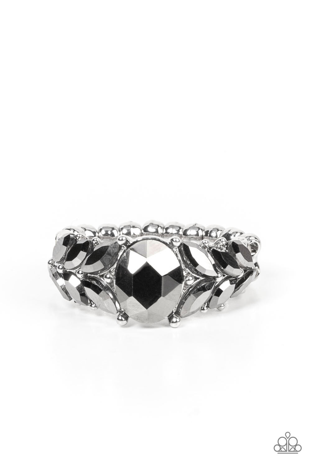 Smooth Smolder - silver - Paparazzi ring