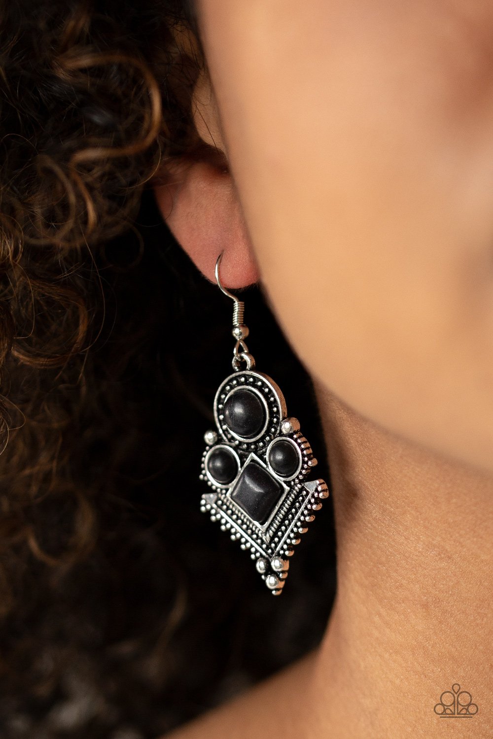 So Sonoran-black-Paparazzi earrings