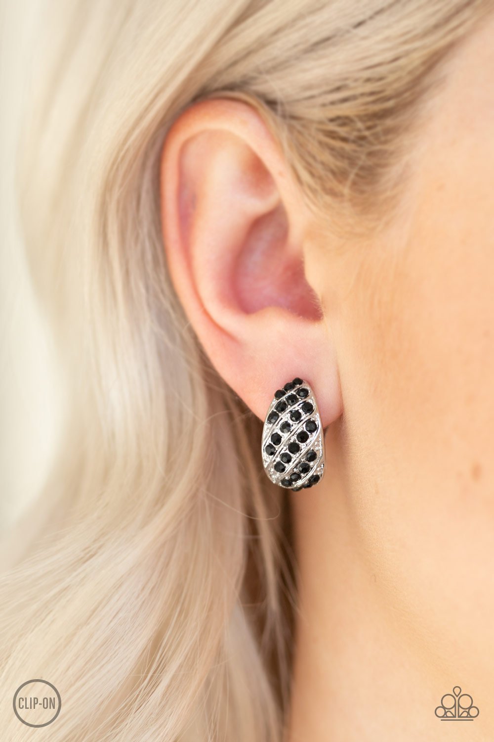 Sparkling Shells-black-Paparazzi earrings