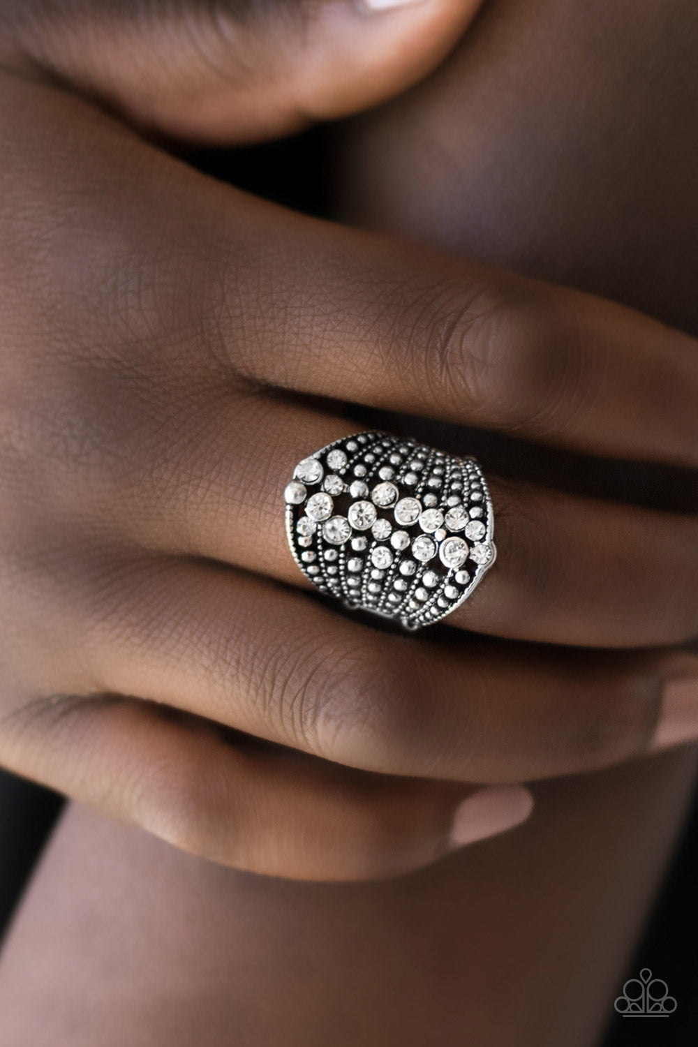 Spotlight Sparkle - Paparazzi ring