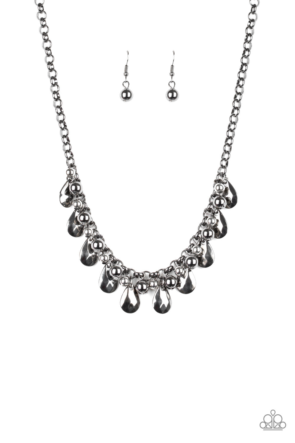 Stage Stunner - black - Paparazzi necklace