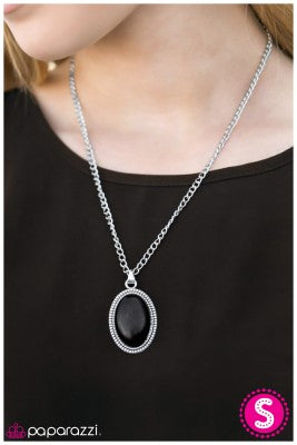 Stagecoach - Black - Paparazzi necklace