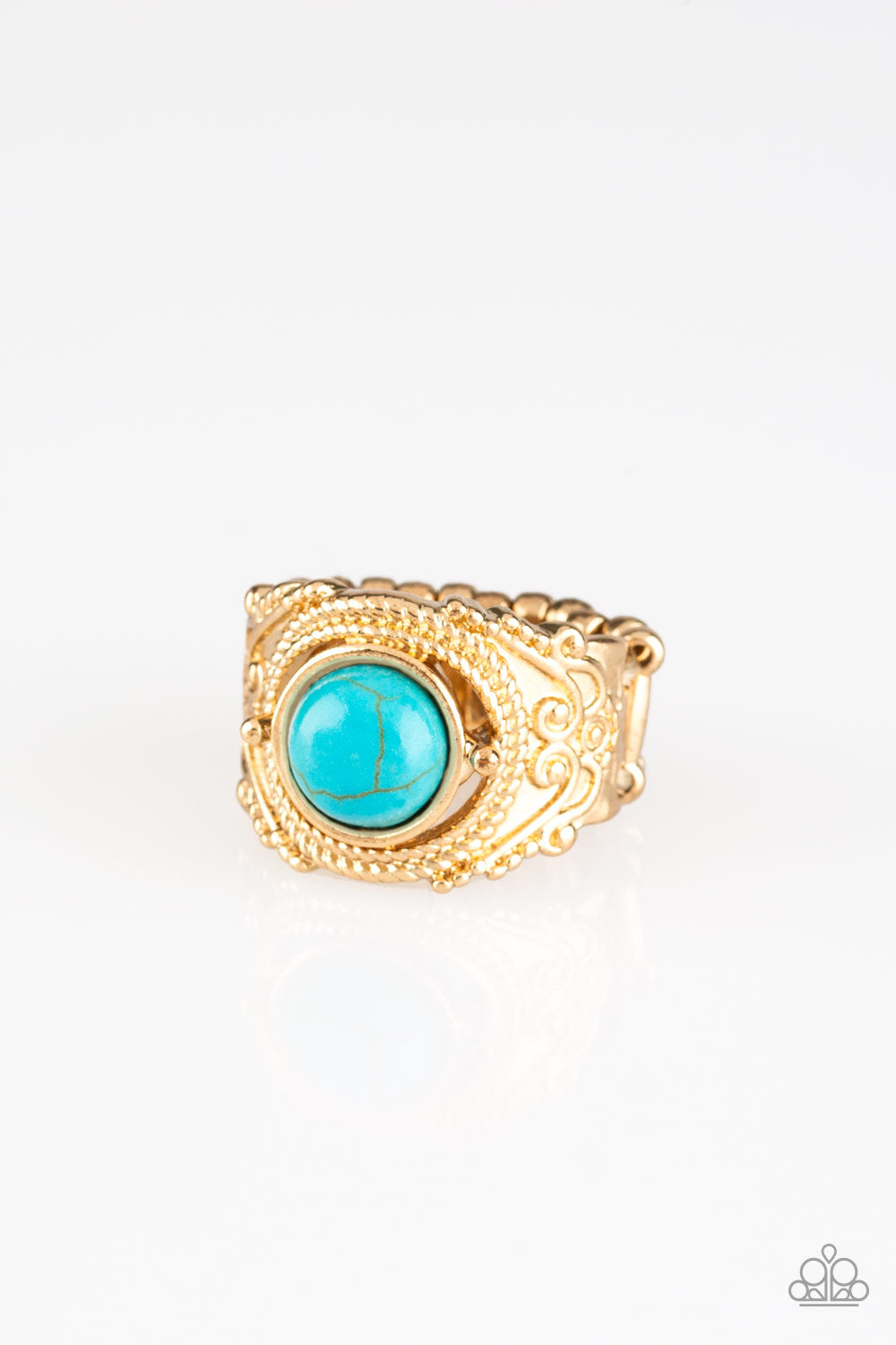Stand Your Ground - gold - Paparazzi ring