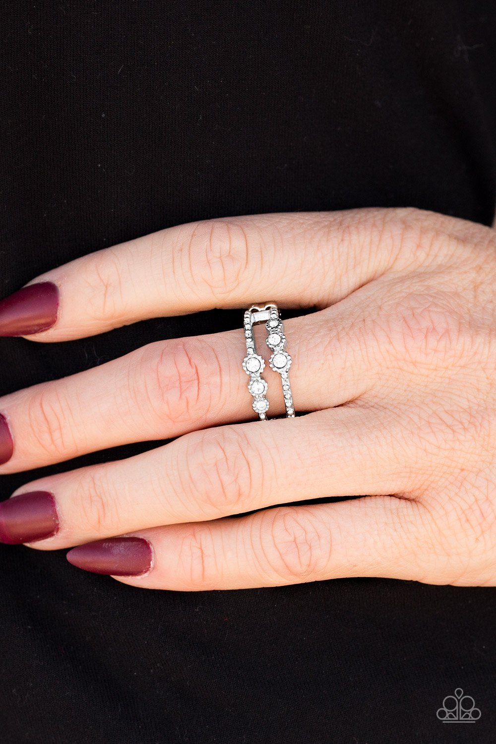 Star Gaze - white - Paparazzi ring