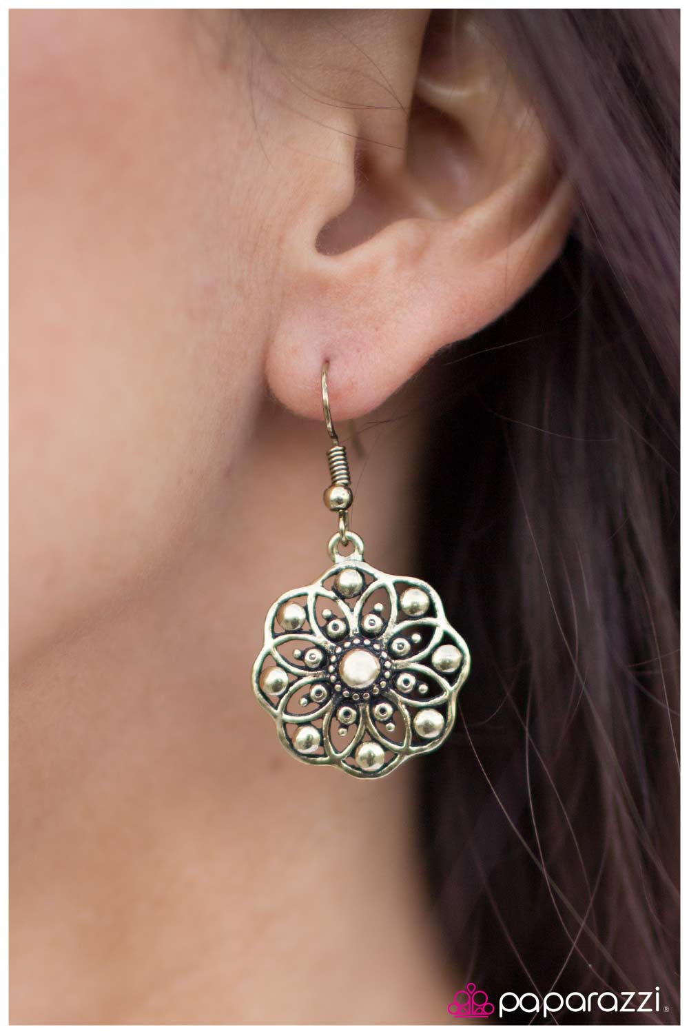 Summer Getaway - Brass - Paparazzi earrings