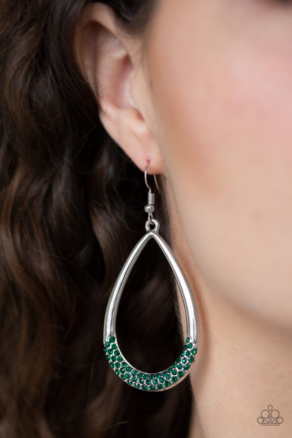 Take a Dip-green-Paparazzi earrings