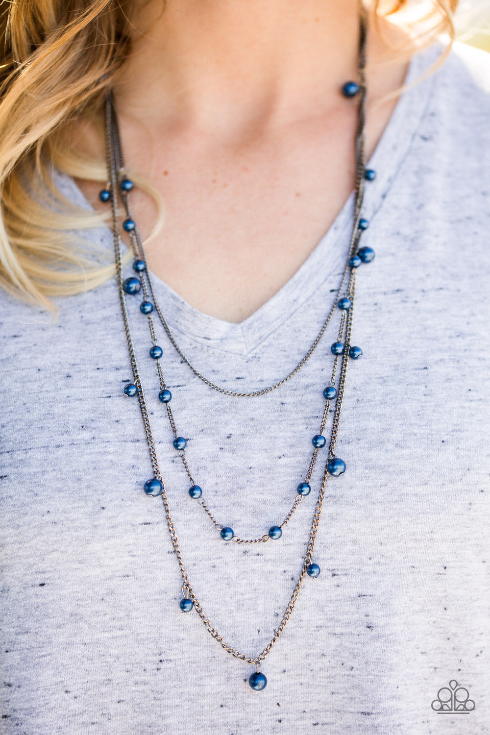The FAME is Up - blue - Paparazzi necklace