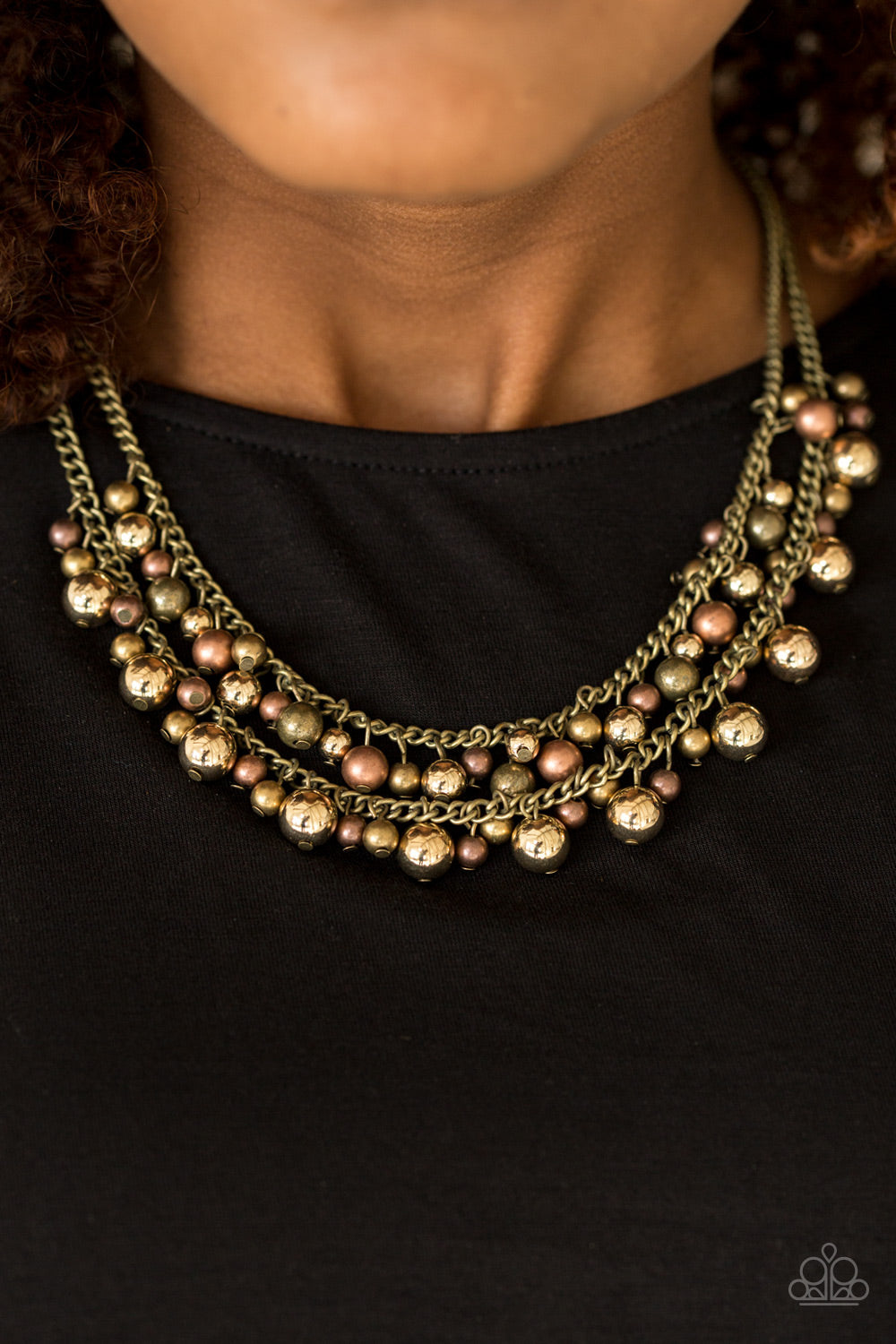 The Fierce Lady - brass - Paparazzi necklace
