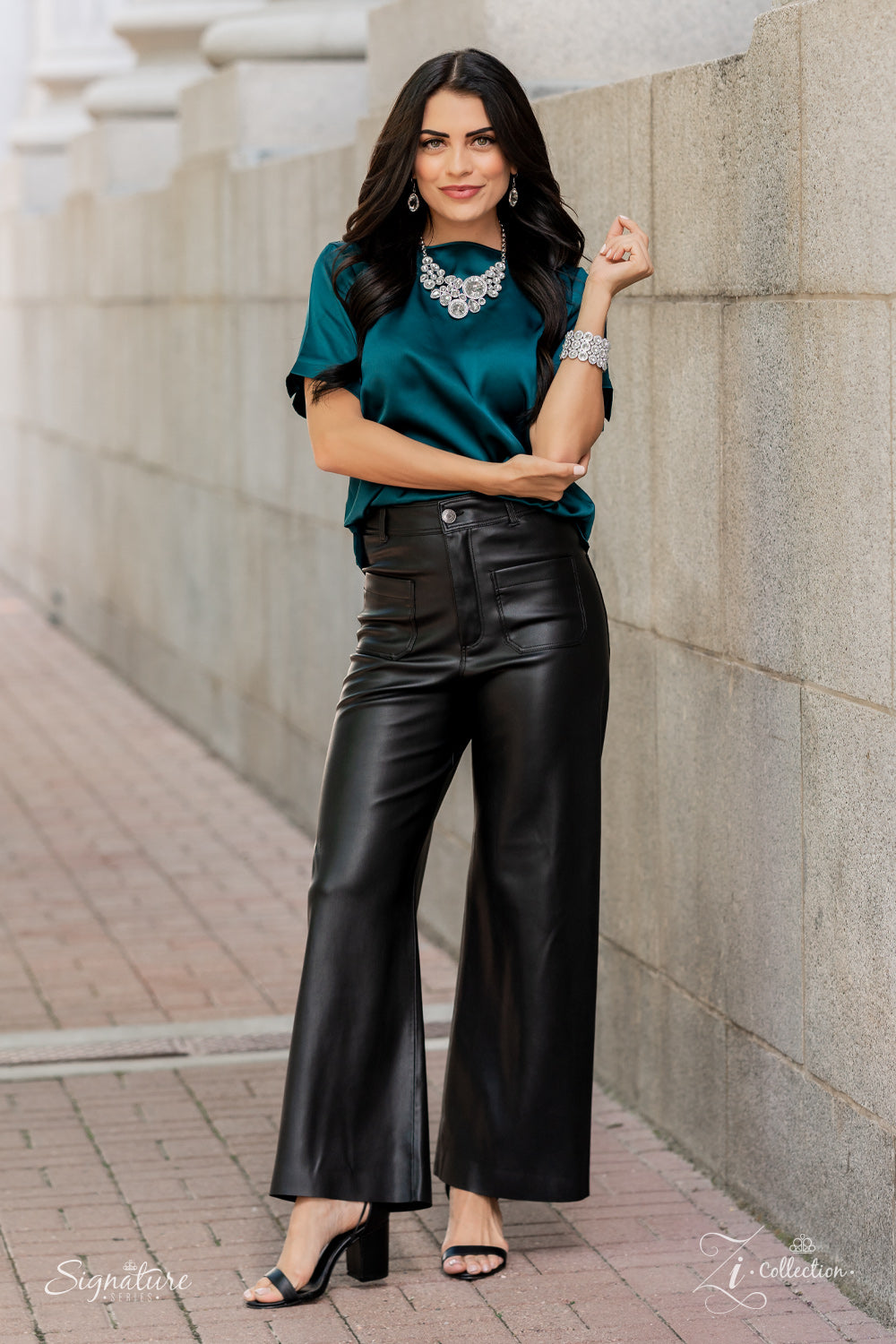 The Danielle - Zi Collection - Paparazzi necklace