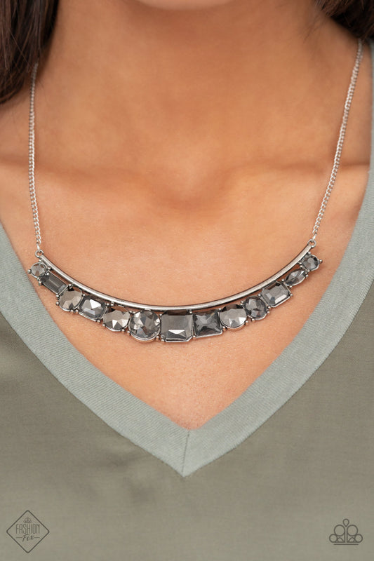 The Only SMOKE-SHOW in Town - silver - Paparazzi necklace