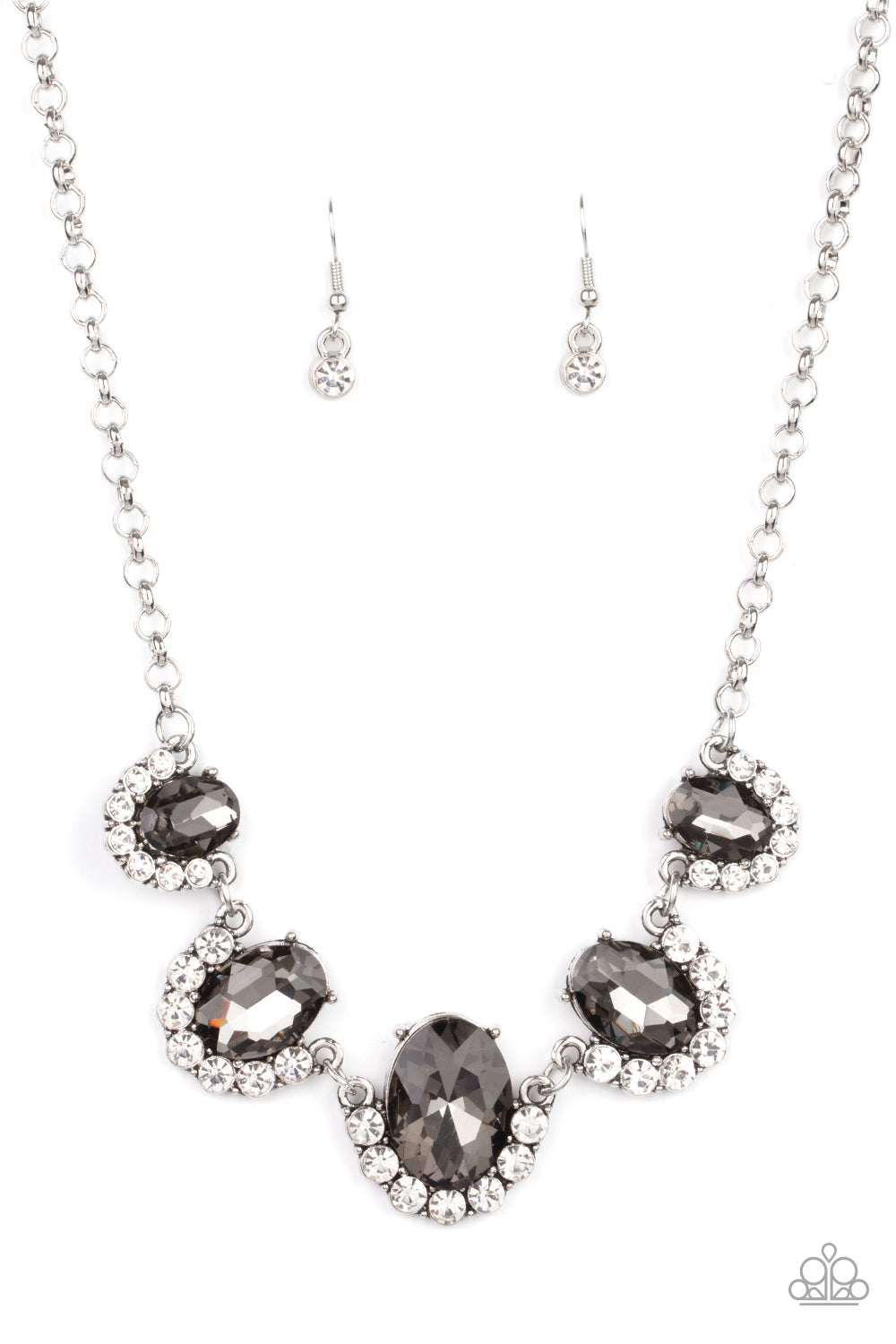 The Queen Demands It - silver - Paparazzi necklace