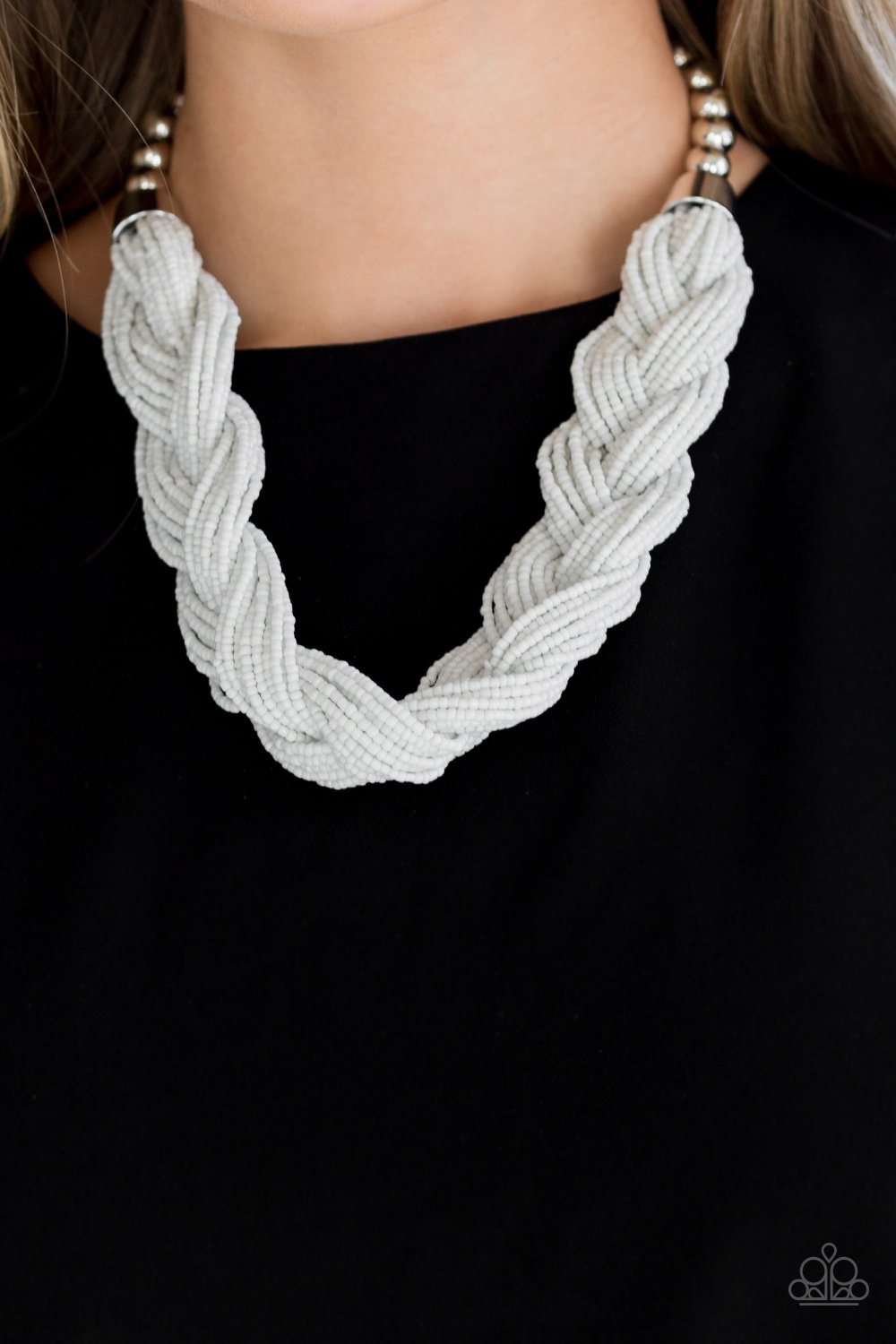 The Great Outback-white-Paparazzi necklace