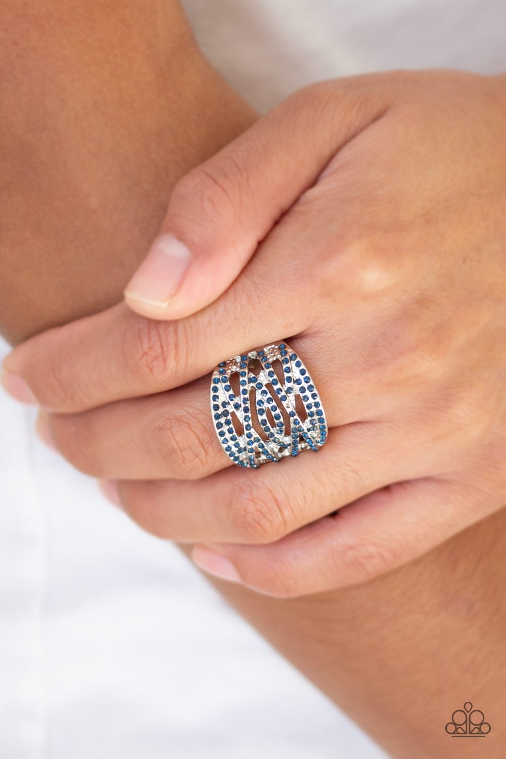 The Money Maker-blue-Paparazzi ring