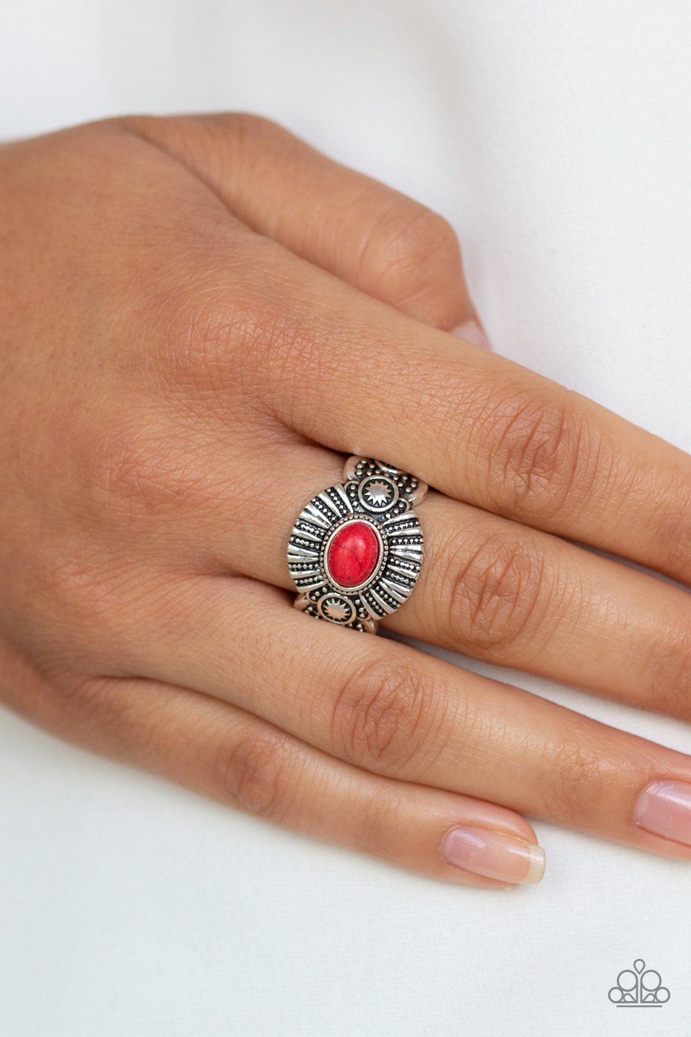 Thirst Quencher - red - Paparazzi ring