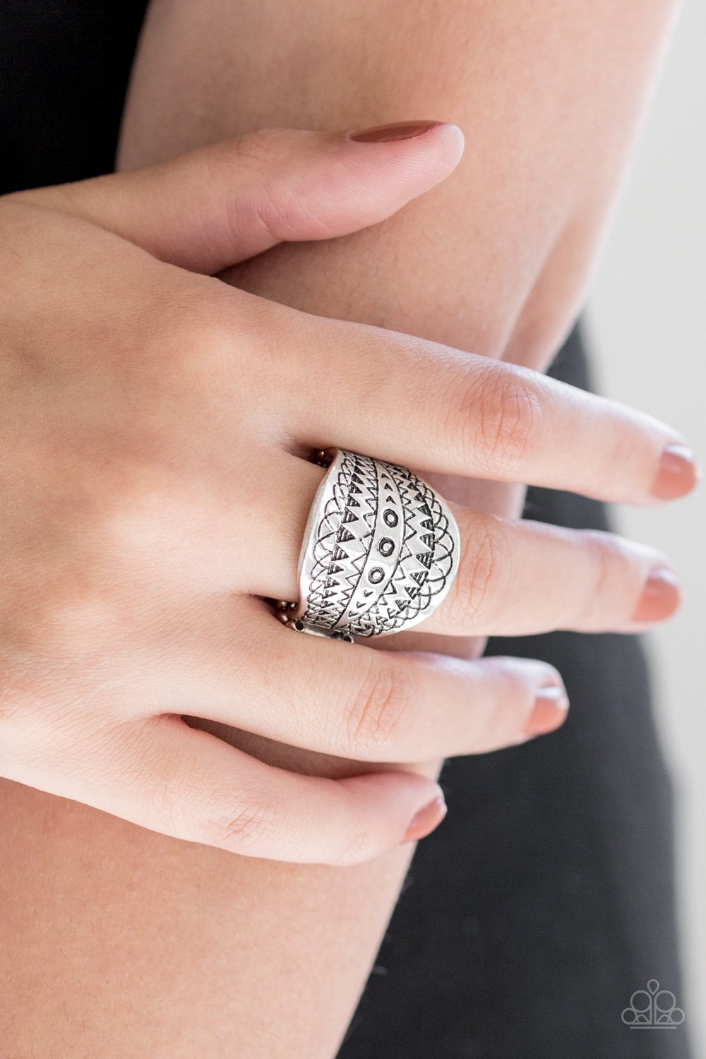 Tiki Tribe - silver - Paparazzi ring