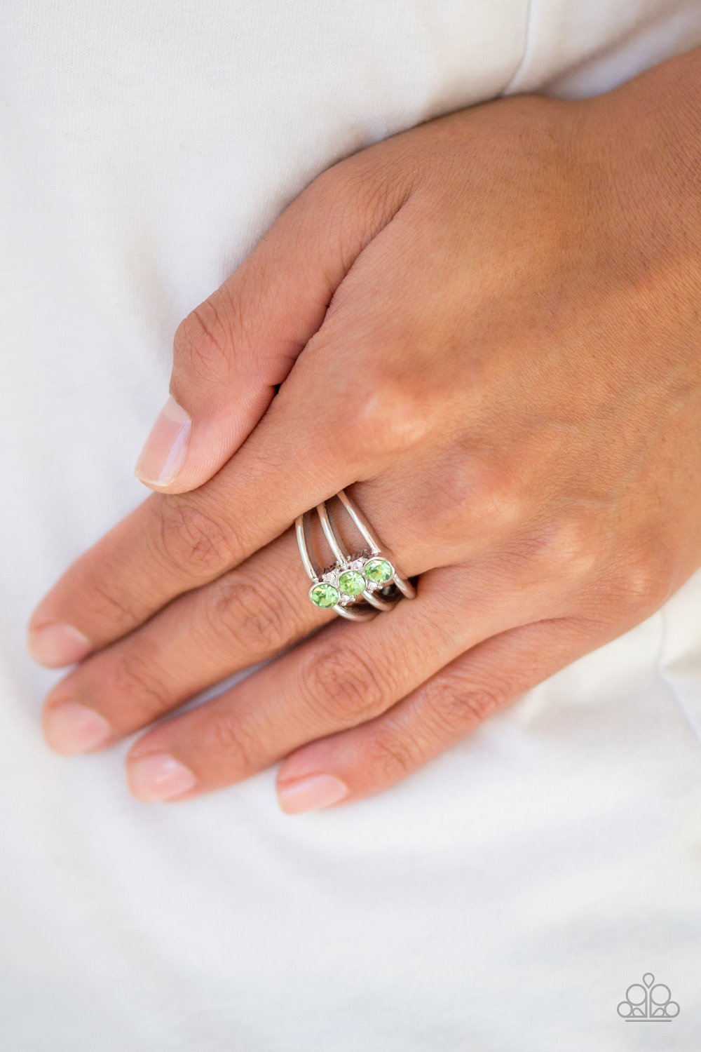 Triple Crown Winner - green - Paparazzi ring