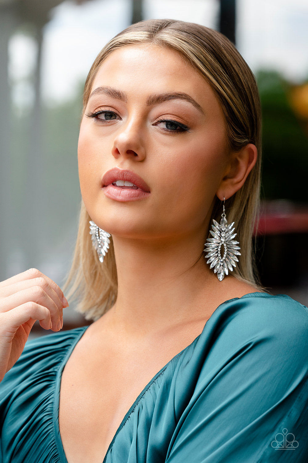 Turn Up the Luxe - white - Paparazzi earrings