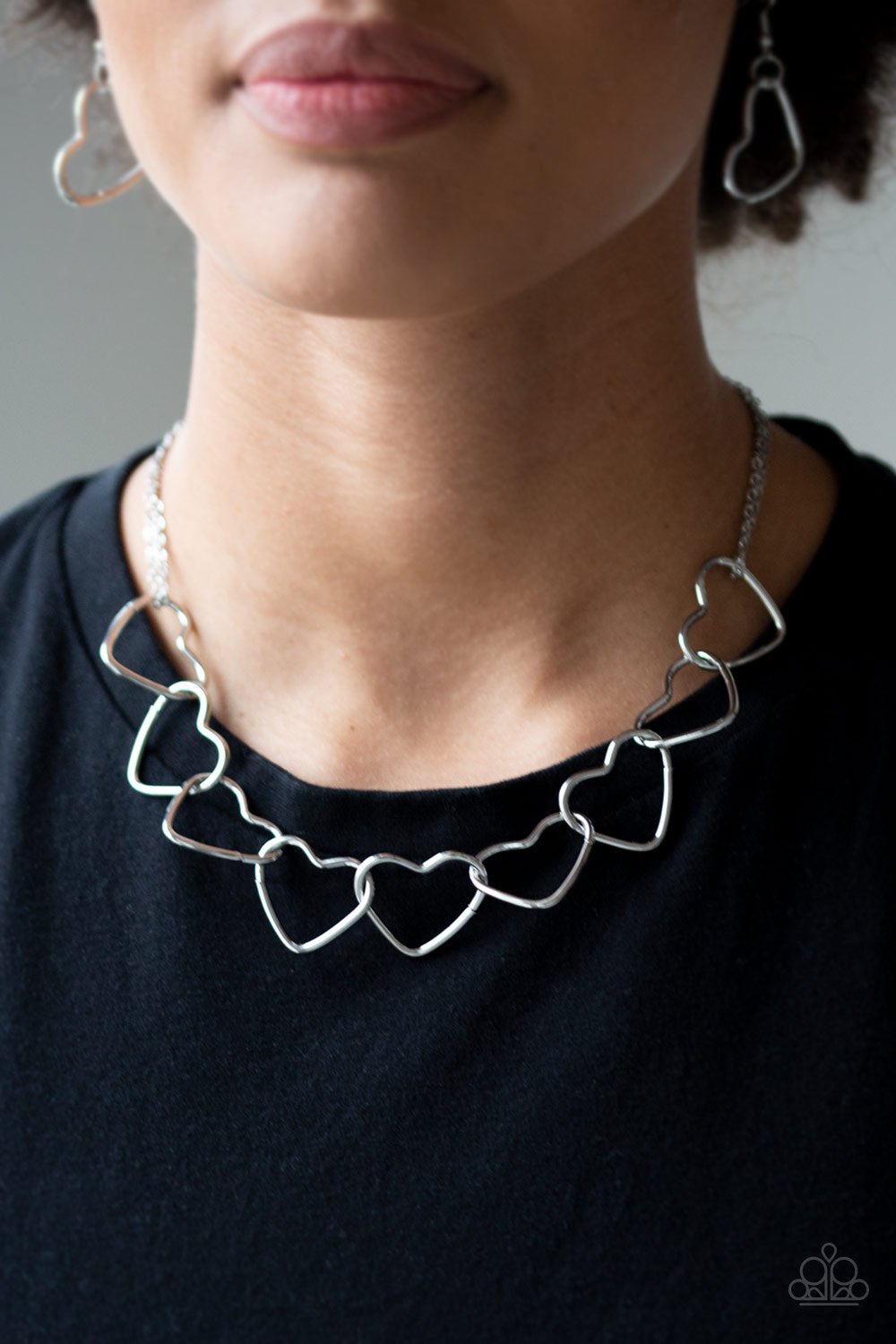 Unbreak My Heart-silver-Paparazzi necklace