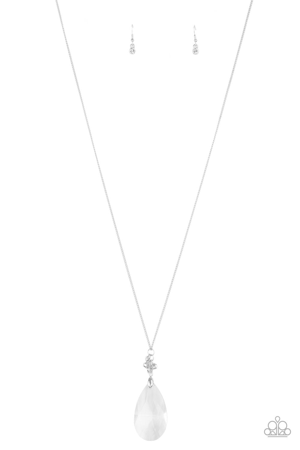 Up In the HEIR - white - Paparazzi necklace